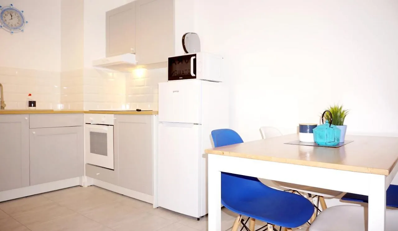 Aura Apartament غدانسك